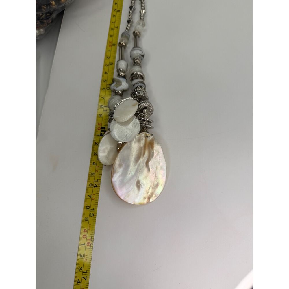 Silver Tone Mother of Pearl Shell Bib Statement Necklace Beaded Boho Beach Y2K - Picture 4 of 5